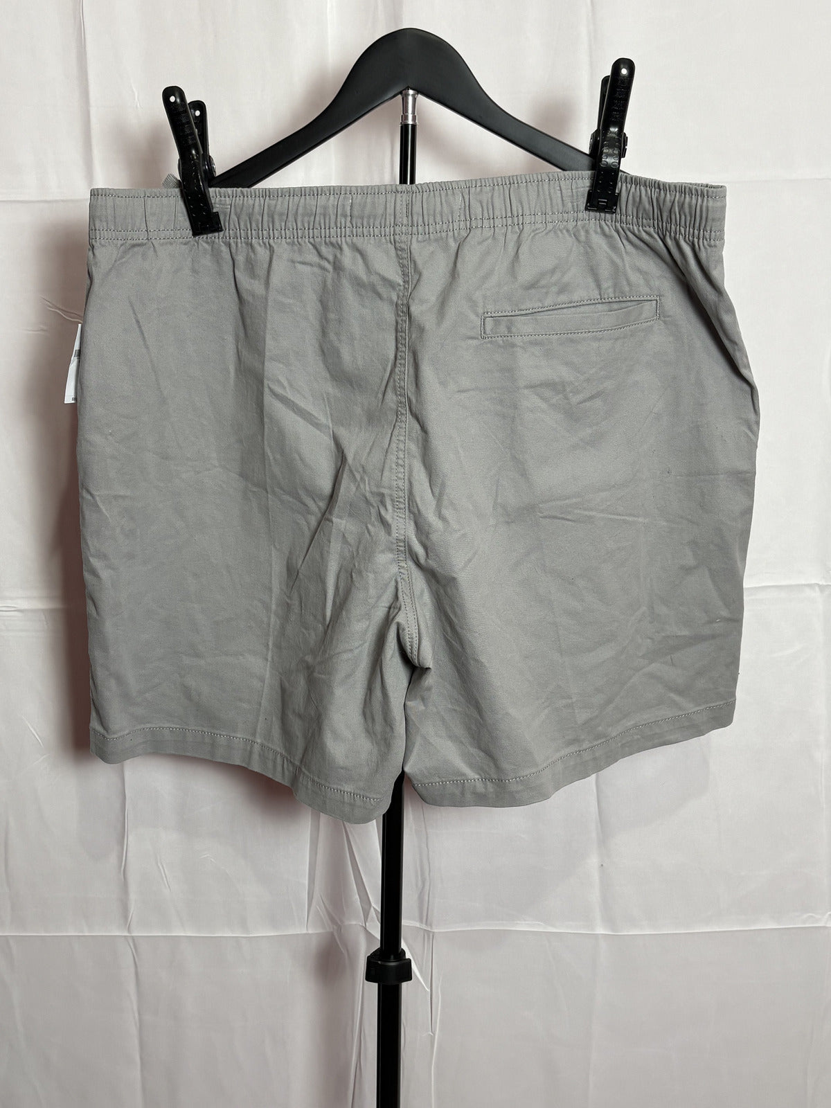 Old Navy Men’s Twill Jogger Shorts XL Gray 7 Inch Inseam NWT
