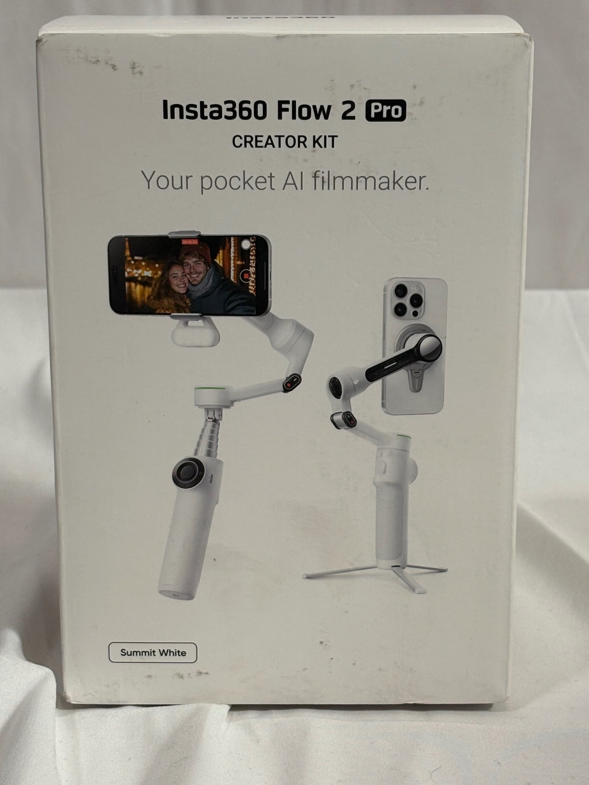 Insta360 Flow 2 Pro Creator Kit Summit White New Box Wear