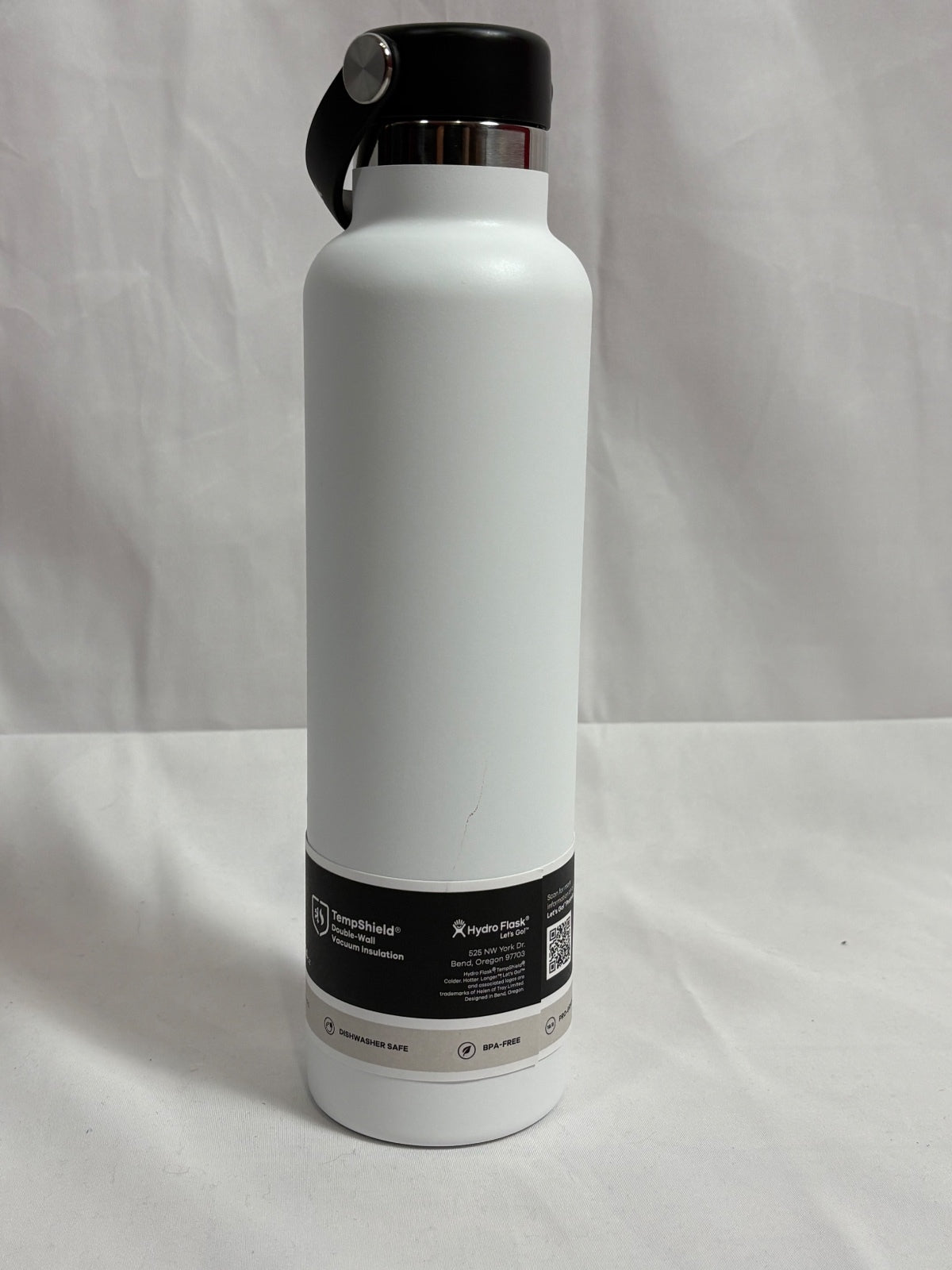 Hydro Flask 24 oz Standard Mouth Water Bottle White Black Flex Cap
