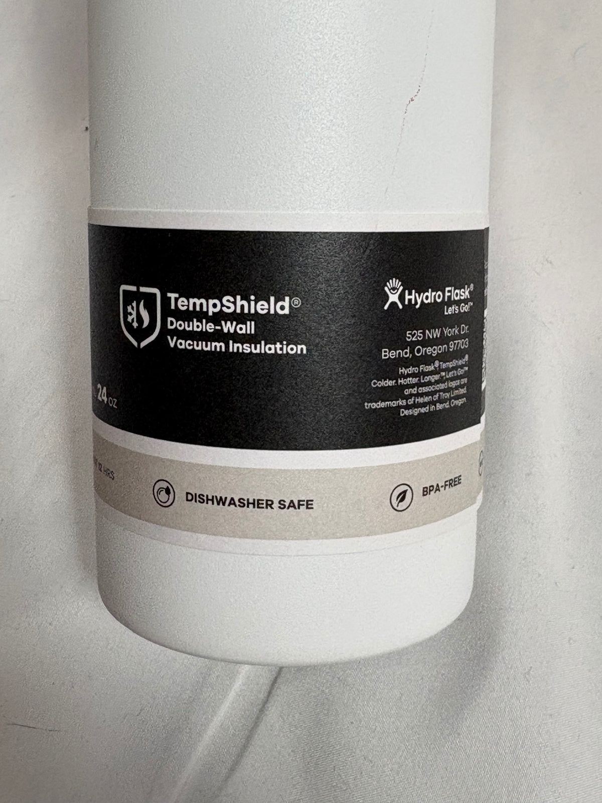 Hydro Flask 24 oz Standard Mouth Water Bottle White Black Flex Cap