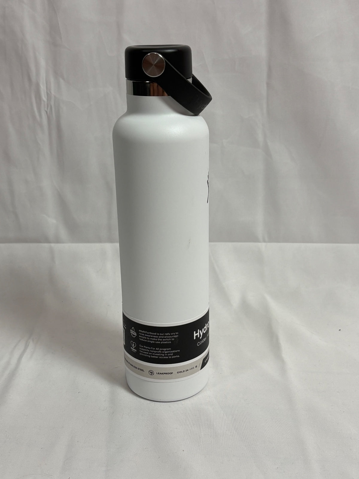 Hydro Flask 24 oz Standard Mouth Water Bottle White Black Flex Cap