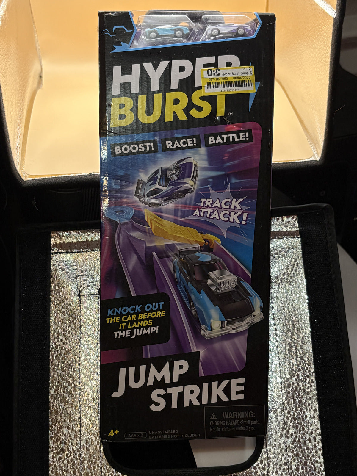 Hyper Burst Jump Strike Battle Race Track Set Goliath 2 Cars New Box Wear — photo 2