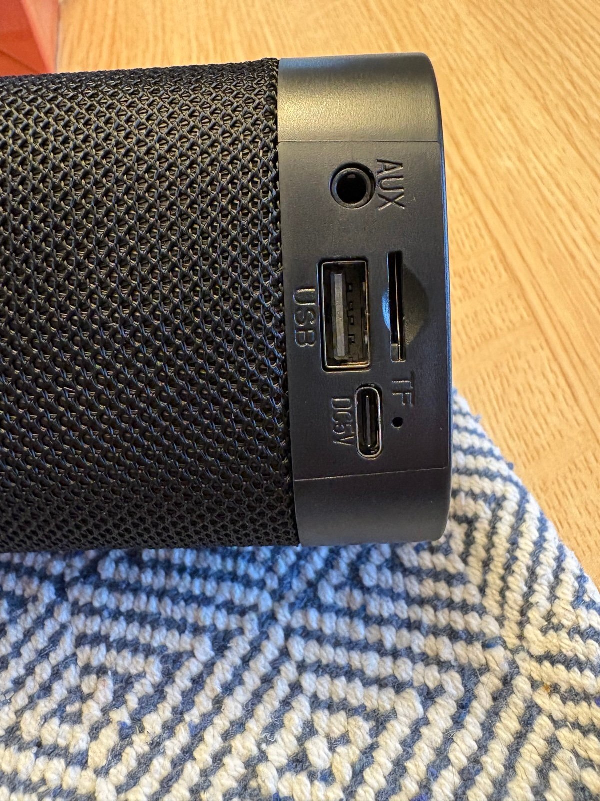 YUIOXDGL Portable Bluetooth Speaker Home Wireless Soundbar, PC Compatible — photo 3