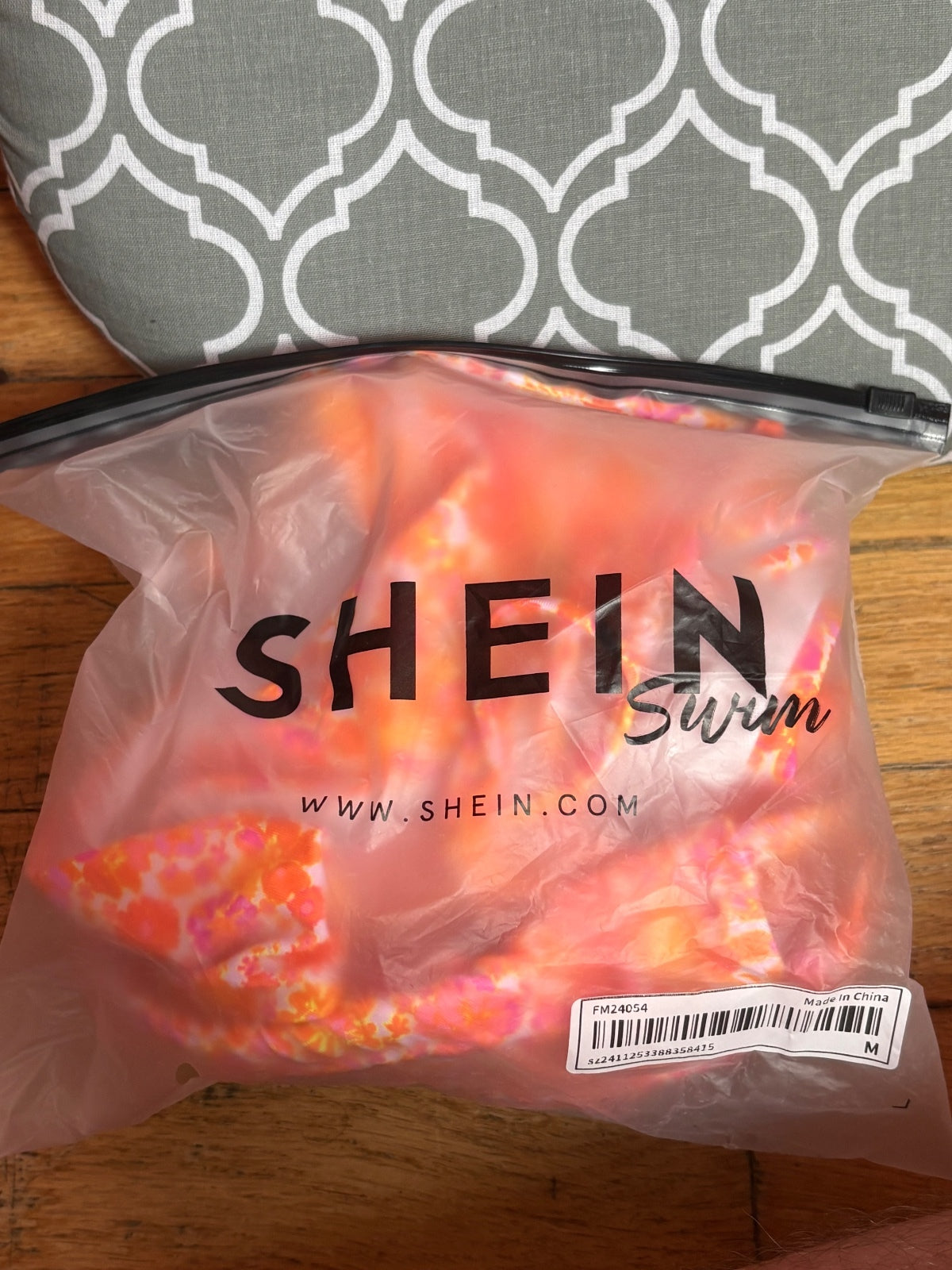 SHEIN Swim Women’s M Orange Pink Floral 2 Piece Bikini Shell Charm Tie NWT — photo 4