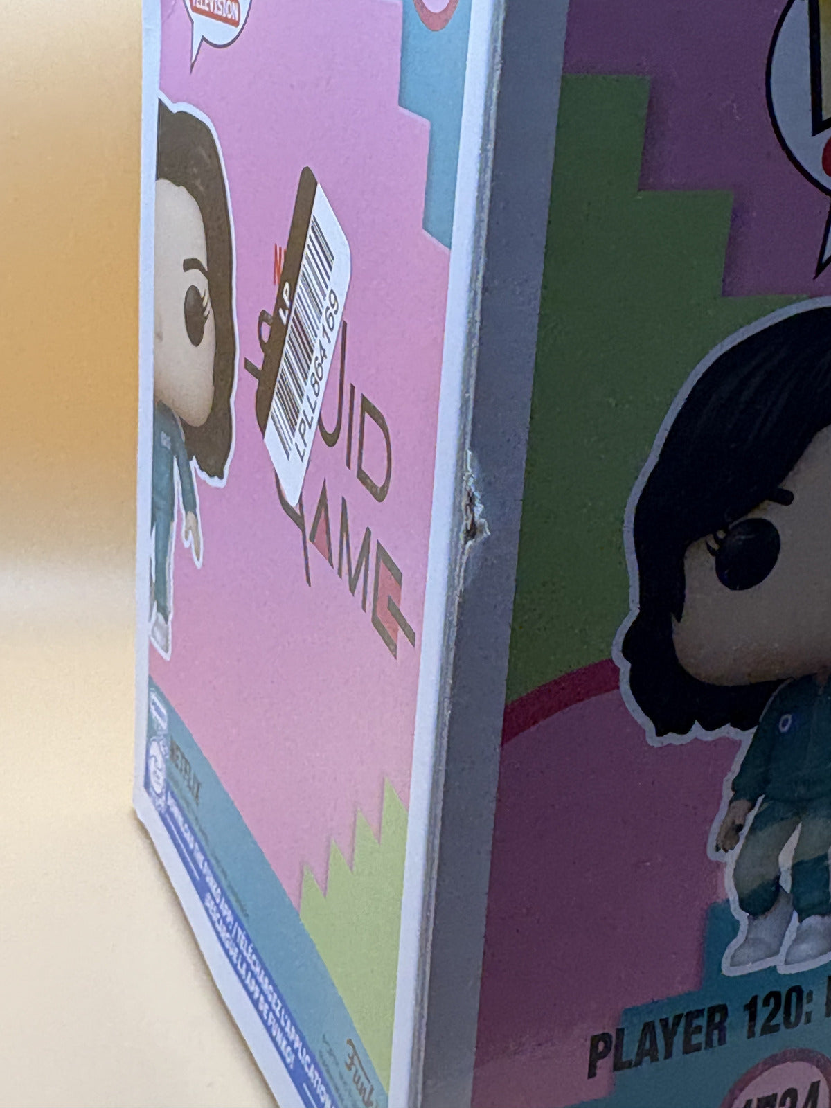 Funko Pop Squid Game Player 120 Hyun-Ju #1734 Netflix Vinyl Box Damage — photo 6