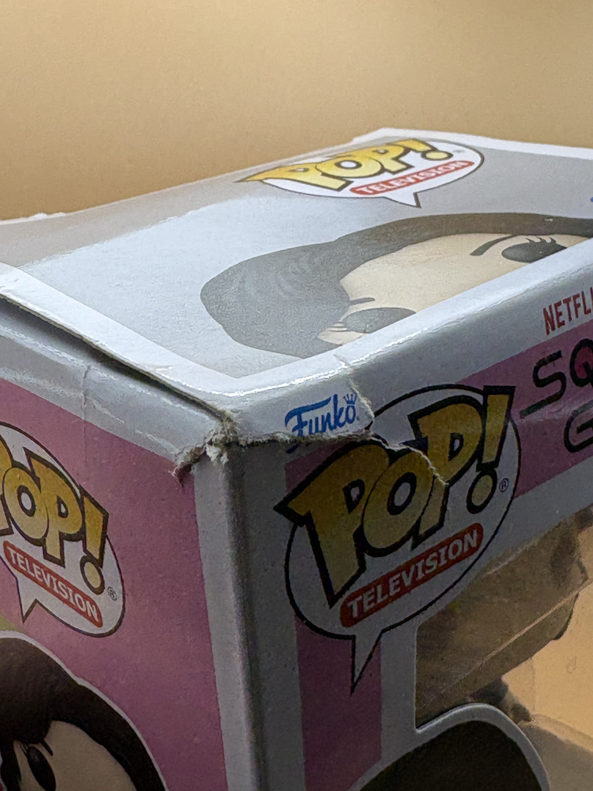 Funko Pop Squid Game Player 120 Hyun-Ju #1734 Netflix Vinyl Box Damage — photo 7